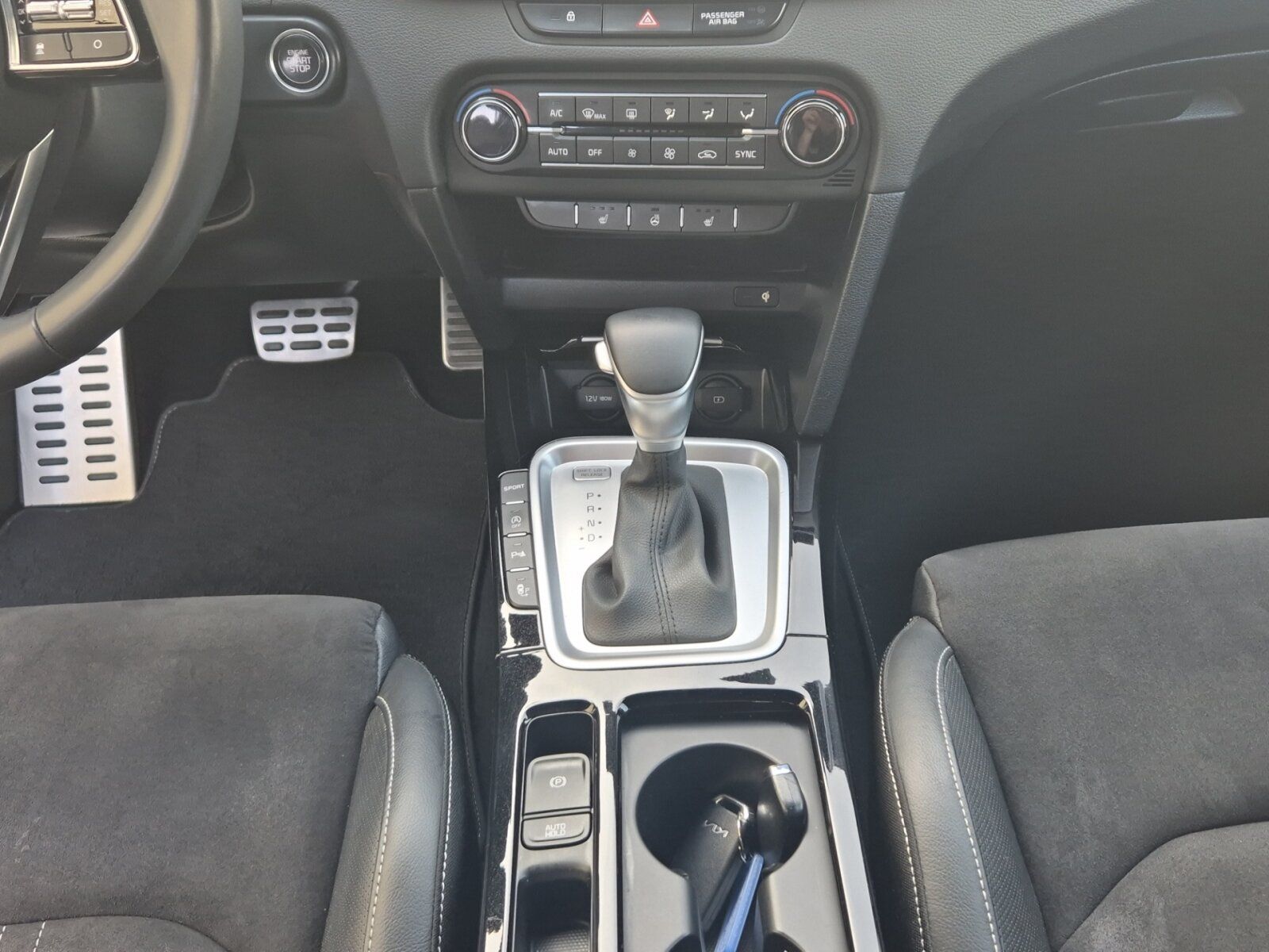 Fahrzeugabbildung Kia Xceed 1.5 T-GDI Black Xdition Xclusive-Paket