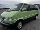 Volkswagen T4 Multivan Topstar - Volkswagen T4 Multivan mit Diesel-Antrieb: Van