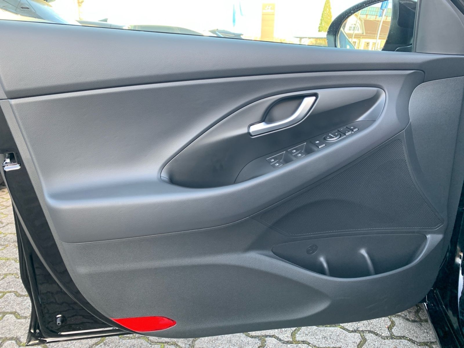 Fahrzeugabbildung Hyundai i30 1.5 T-GDI 7-DCT Advantage Plus Mild-Hybrid