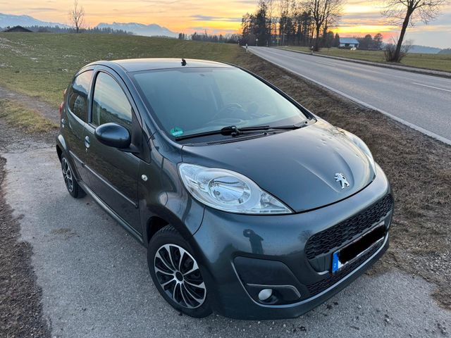 Peugeot 107 Automatik Active Klima 5 Türen