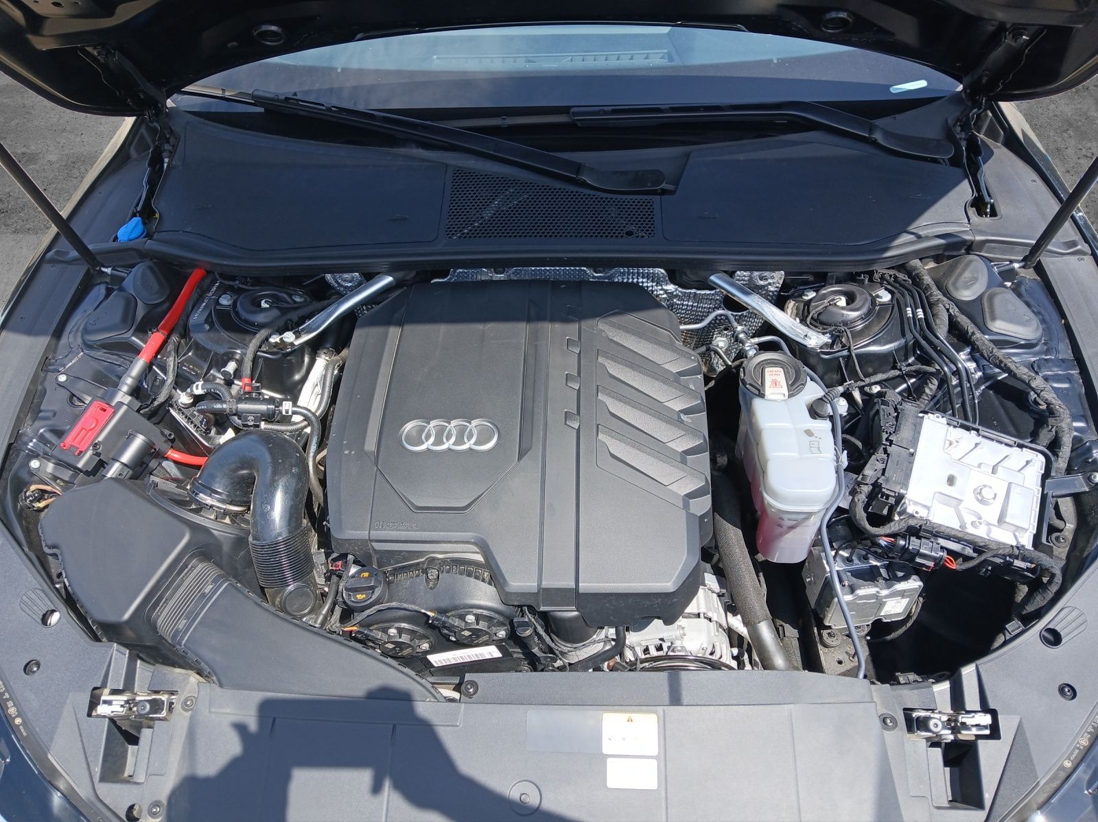 Fahrzeugabbildung Audi A7 Sportback 45 TFSI S-tronic Matrix STH AVC ACC