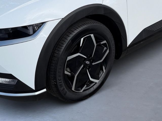 Fahrzeugabbildung Hyundai IONIQ 5 Basis Elektro +KLIMA+NAVI+PDC+RFK+RADIO+