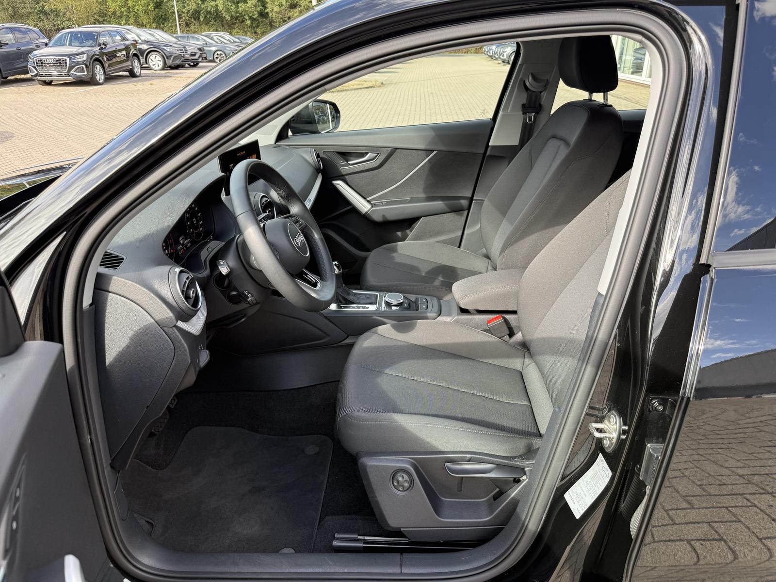 Audi Q2 35 TFSI Advanced,Virtual,Matrix,R-Kam,ACC