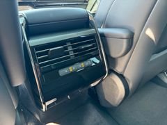 LAND ROVER Range Rover Sport D250 Dynamic SE/Pano/Head Up LAND ROVER Range Rover Sport D250 Dynamic SE/Pano/Head Up