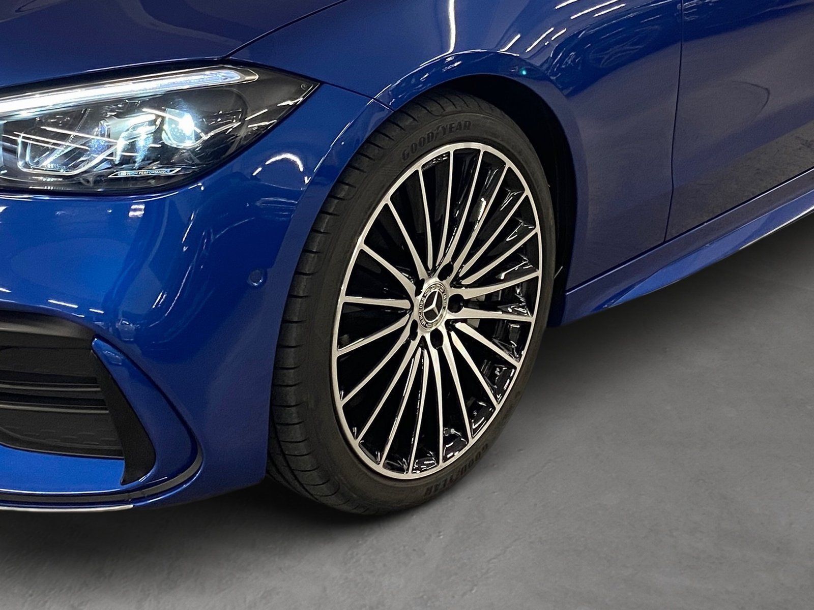Fahrzeugabbildung Mercedes-Benz C 300 T d AMG*AHK*Pano*Distro*Totwink*SOUND*Memo