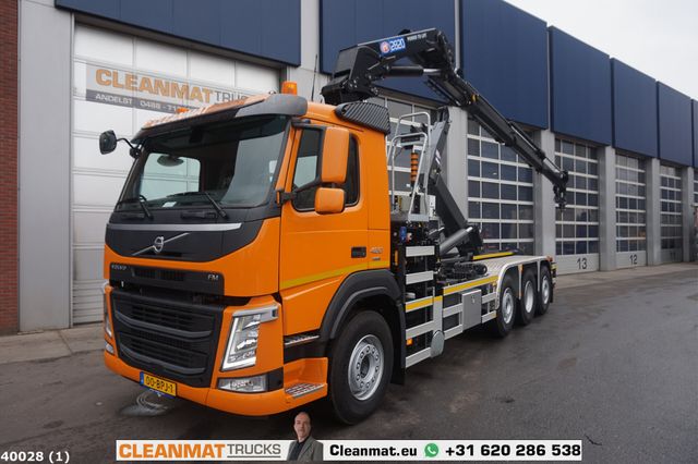 Volvo FM 420 8x2 HMF 28 ton/meter laadkraan