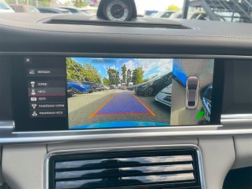 Porsche Panamera Turbo*PTS*PCCB*Chrono*Burmester*18-Wege