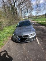 BMW 320d Touring Automatik Volleder Silber... - BMW 123 in Köln