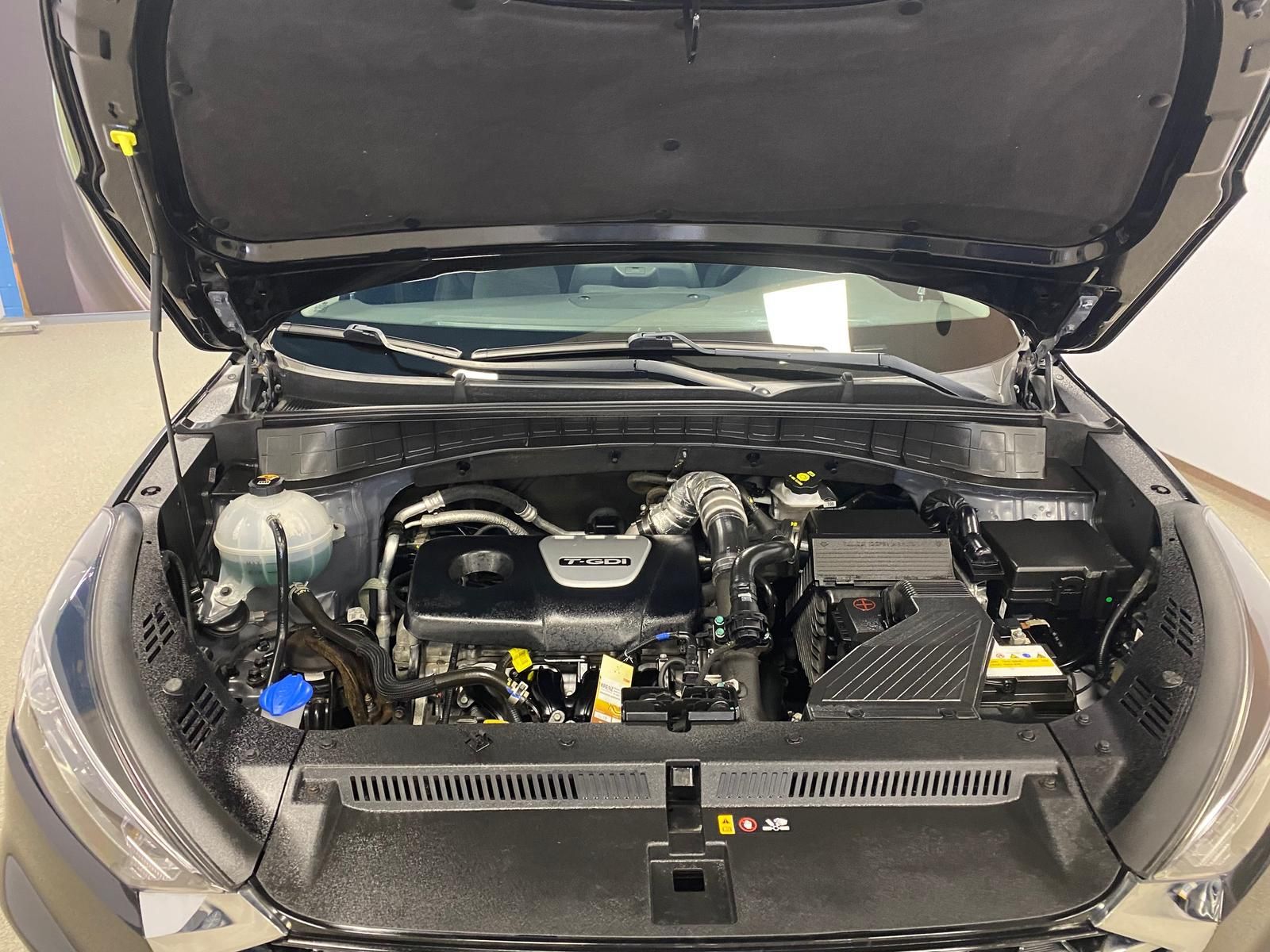 Fahrzeugabbildung Hyundai TUCSON 1.6+KAMERA+NAVI+ALLWETTER+PANORAMADACH