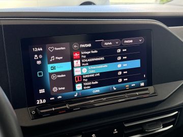 Volkswagen Caddy 2.0TDI DSG LIFE LED NAV STANDH 5J-GARANTIE