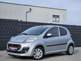 Peugeot 107 1.0 Active Modellpflege Klima Radio/CD TÜV - gebrauchte Peugeot 107 aus dem Jahr 2012