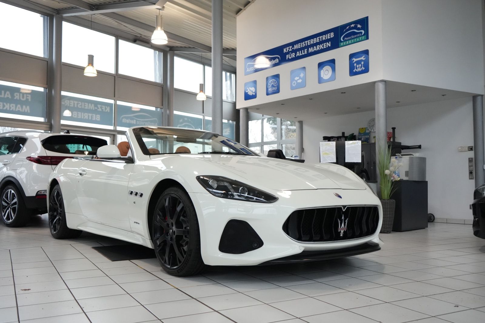 MASERATI GranCabrio