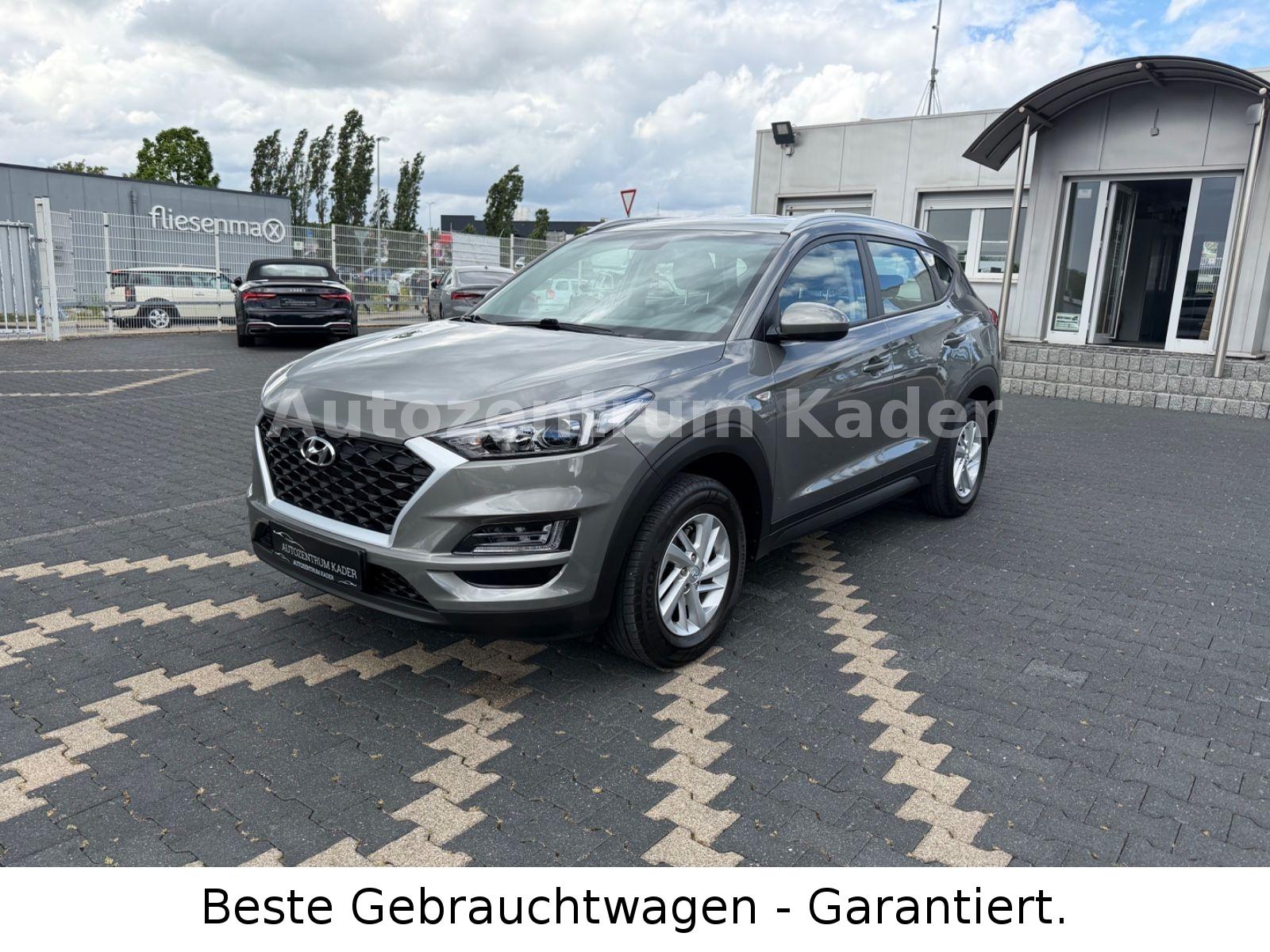 Hyundai Tucson Select 2WD*AHK*Navi*R-Kam*Abstandstempoma