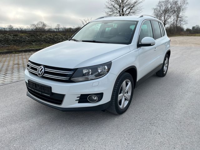 Volkswagen Tiguan Sport & Style BMT*Navi*SHZ*S-AHK*