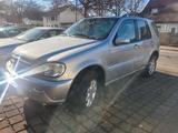Mercedes-Benz ML 270 CDI - - Mercedes-Benz ML 270 Gebrauchtwagen