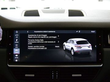 Porsche Cayenne - 11