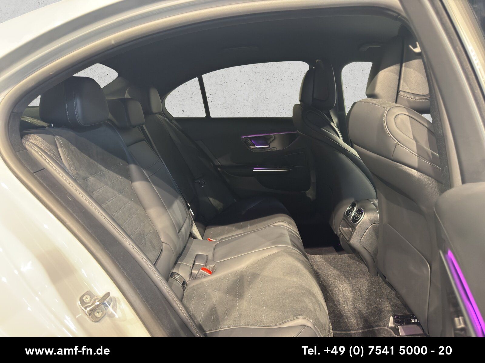 C 180 AMG Line NIGHT+RFK+SHZ+AMBIENTE+CARPLAY