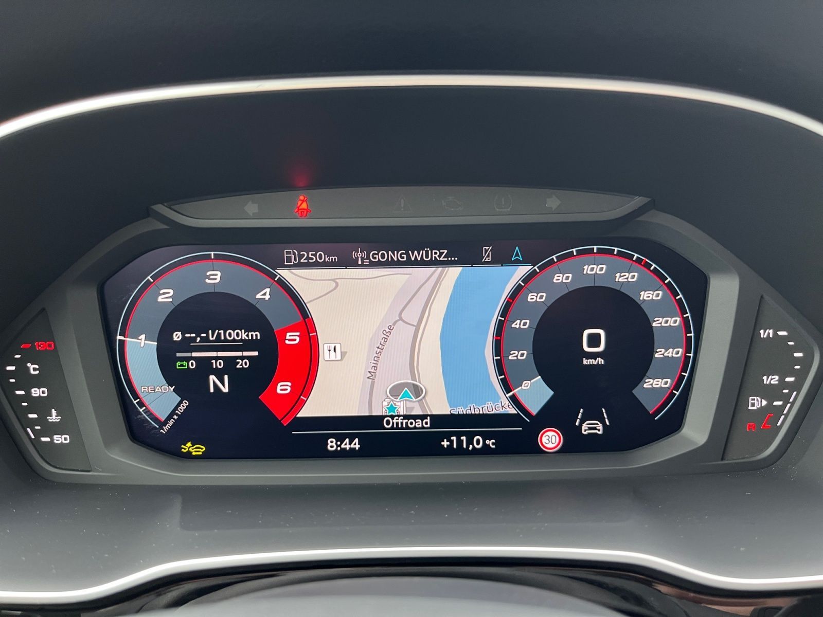 Audi Q3 - Bild 11