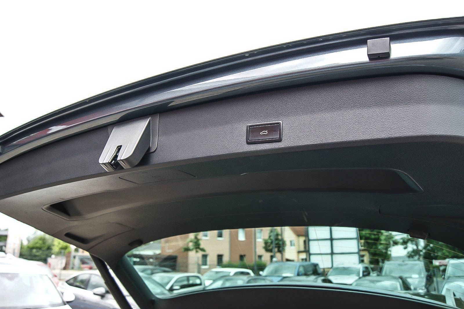 Fahrzeugabbildung SEAT Ateca 1.4TSI Xcellence LEDER NAVI 360°KAMERA ACC