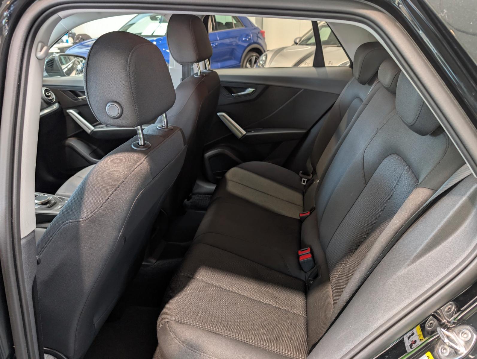 Audi Q2 35 TFSI S tronic 1.Hand, миниатюра 12