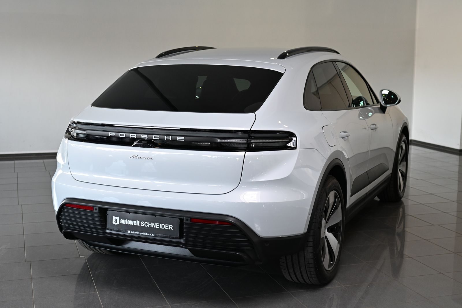 Porsche Macan Electric 100 kWh HUD ACC Leder CarPlay LED foto 3