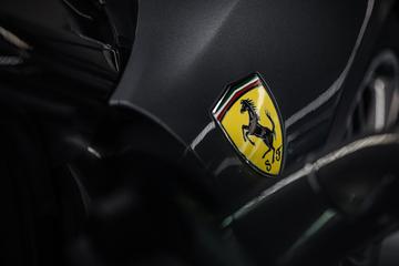 صورة مصغرة 44 لـ 2016 Ferrari 488 GTB