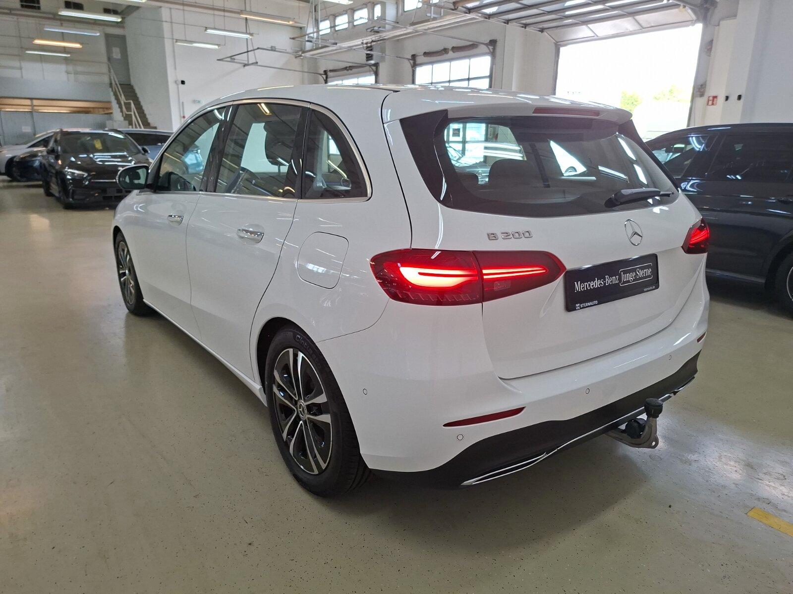 Mercedes-Benz B-Class Prog Distr RüCam LED WinterP AHK Totw, миниатюра 7