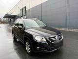 Volkswagen Tiguan 2.0 TDI 4Motion  Sport ... - Volkswagen Tiguan mit Diesel-Antrieb: Van