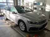 Volkswagen Passat Variant DSG GTE AHK/Matrix/Digital/DAB+ - Volkswagen Passat: GTE