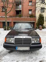 Mercedes-Benz TE 220 TÜV Neu Rostfrei - Mercedes-Benz E 220 mit Benzin-Antrieb: Kombi