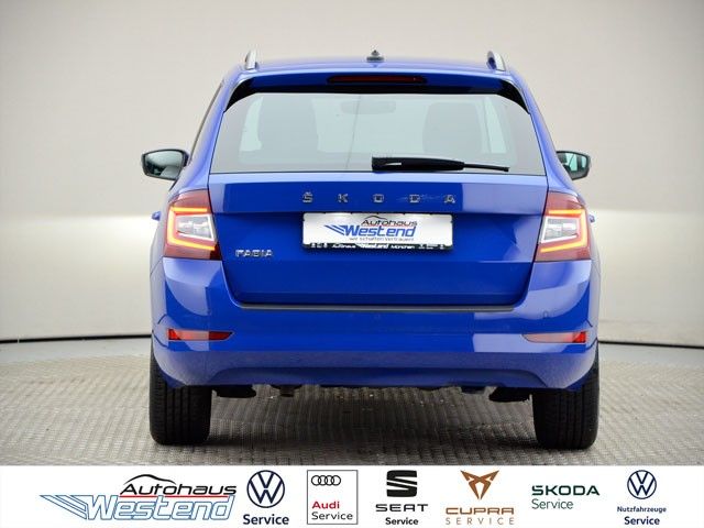 Fahrzeugabbildung SKODA Fabia Combi Ambition1.0l TSI 70kW DSG Navi LED