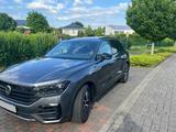 Volkswagen Touareg 3.0 V6 TDI 170kW 4MOT Tiptr. R-Line ... - Volkswagen Touareg: Firmenfahrzeug