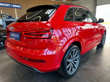 Audi Q3 2.0 TDI quattro *BiXenon*Pano*AHK*SLine*