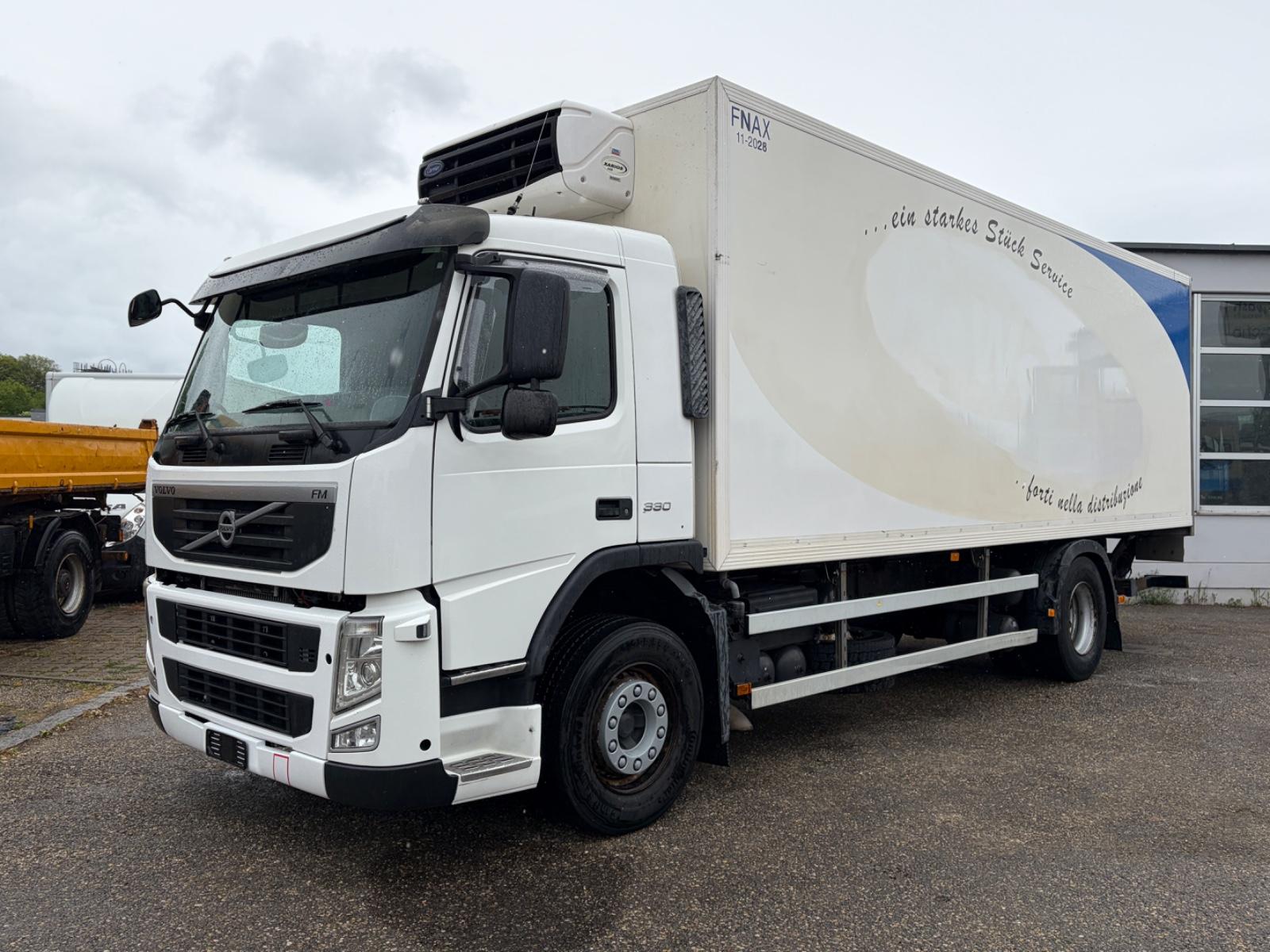 Volvo FM 330 - Carrier Kühlkoffer - Euro5 - Schalter