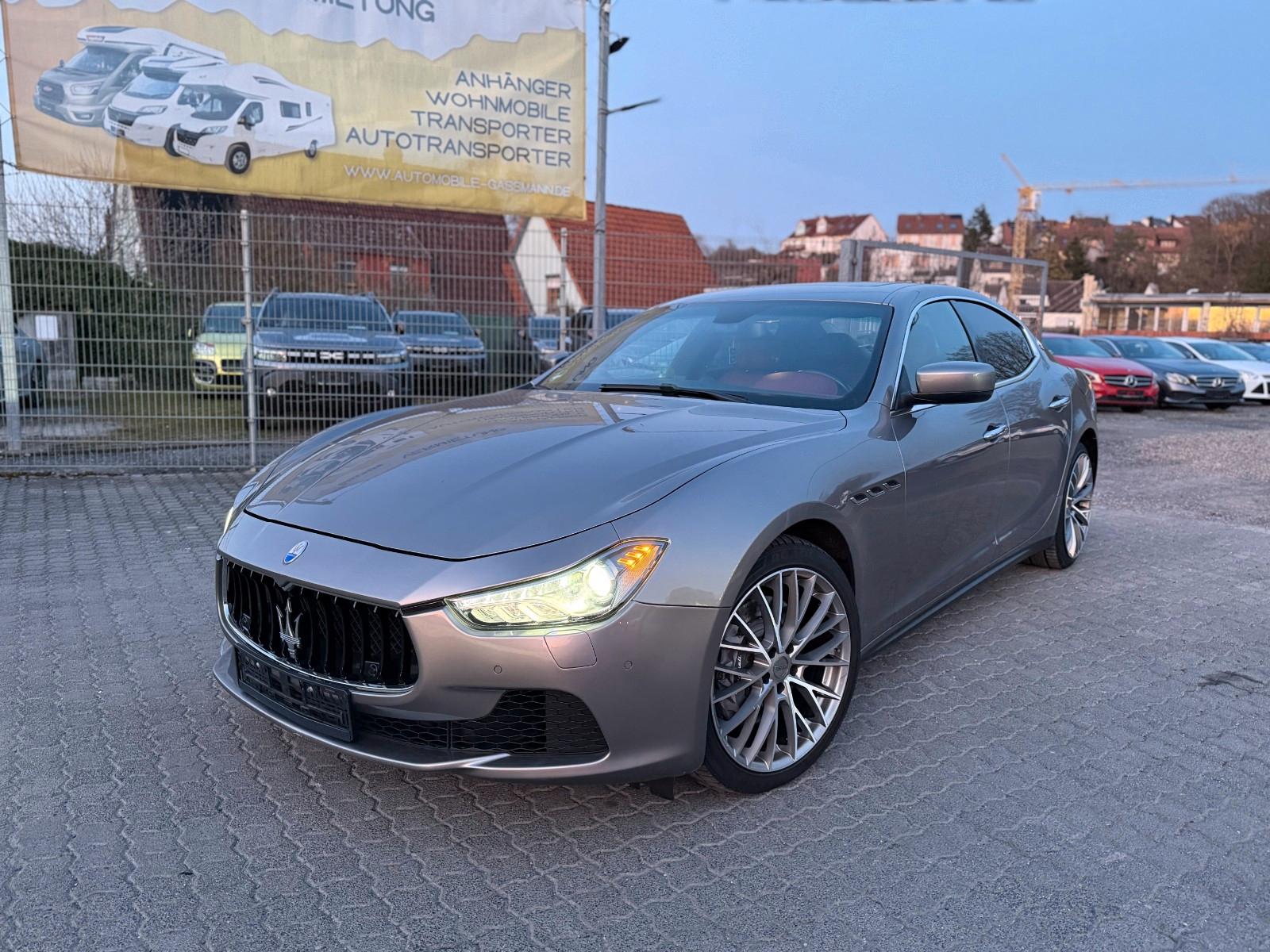 Maserati Ghibli 3.0 V6 Leder Rot Navi Kamera SHZ TÜV EU6