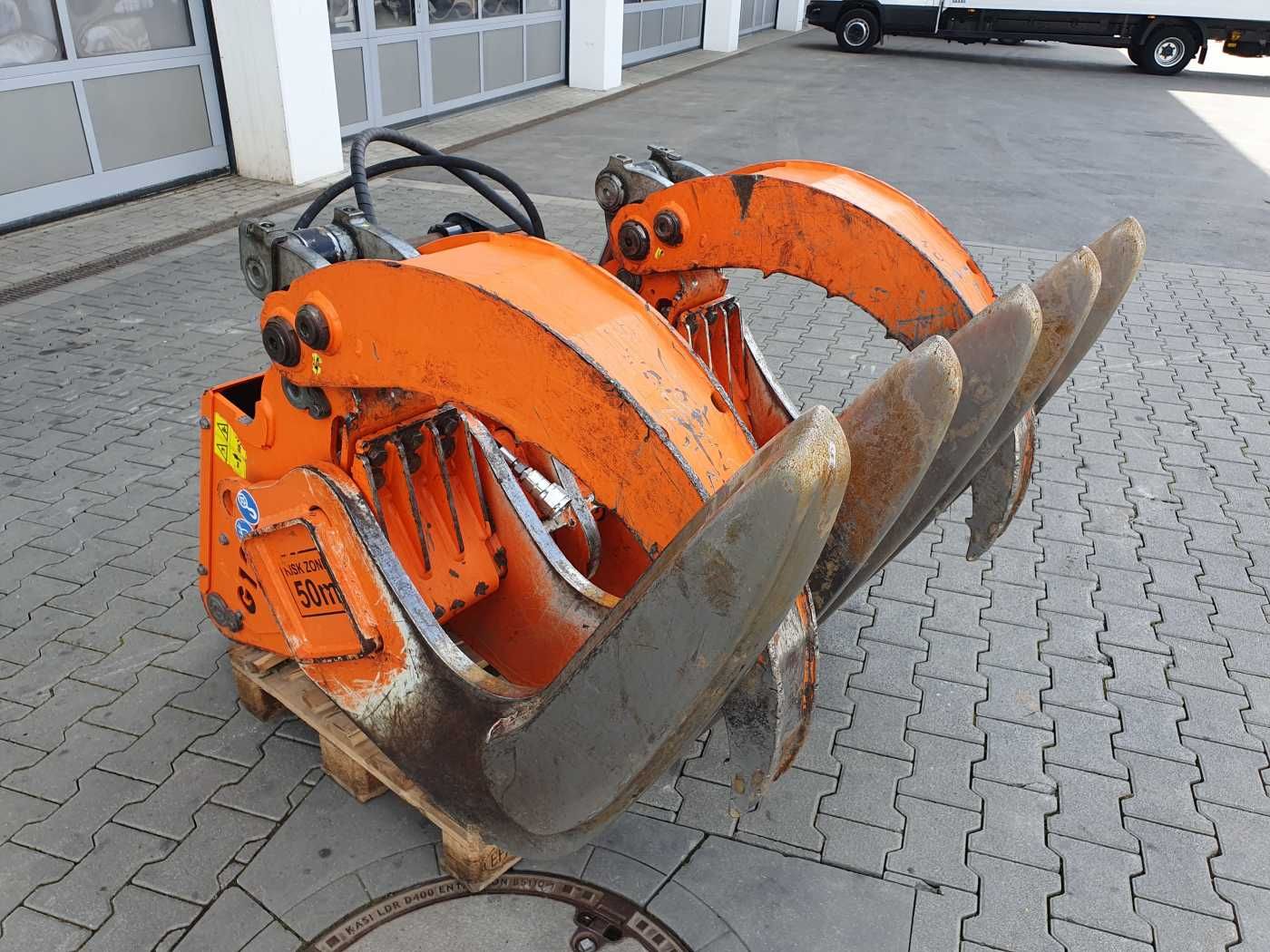 Fahrzeugabbildung Andere Westtech G1250 Roderechen Greifarme / S60 / 2021