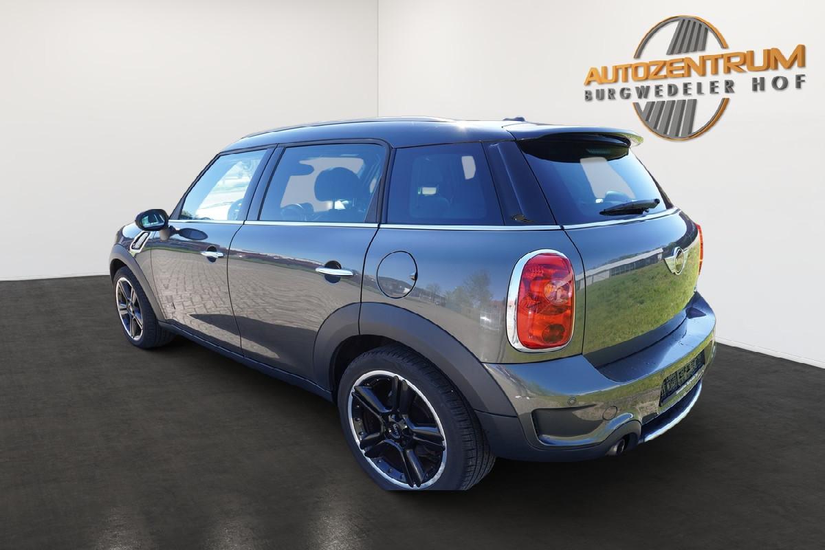 MINI Cooper S Countryman  ALL4 - Auto-Navi-Leder-Pano