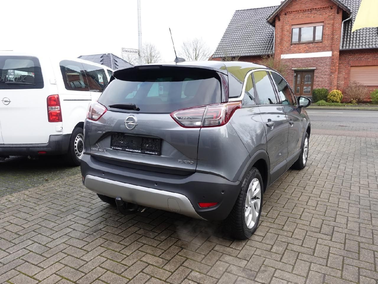 Fahrzeugabbildung Opel Crossland 1,2 Innovation Automatik