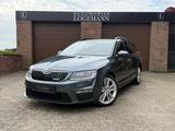 Skoda Octavia 2.0TDI DSG RS Combi I Bi-Xenon I SmartLi - Skoda Octavia: RS I