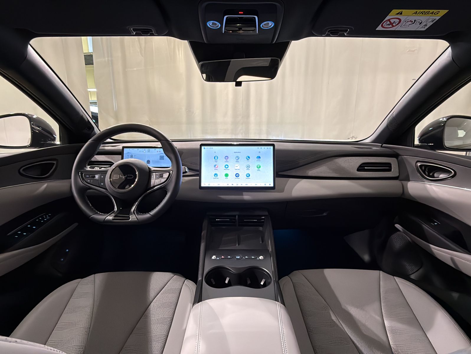 BYD SEAL 6
