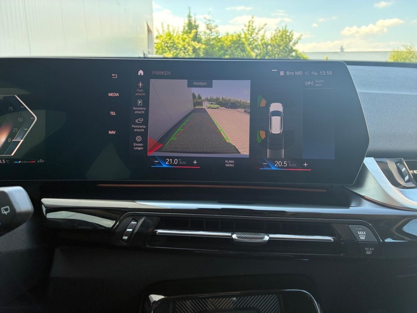 BMW X1 sDrive18d Navi LED el.Heckklappe Kamera Sitzh foto 15