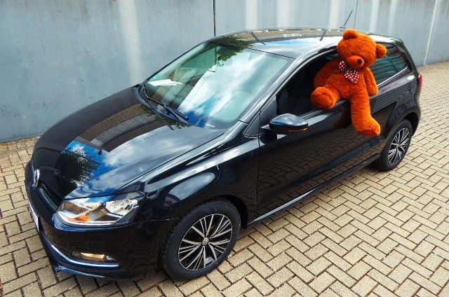 VW Polo V Allstar Klimaautomatik nagelneu bereift!