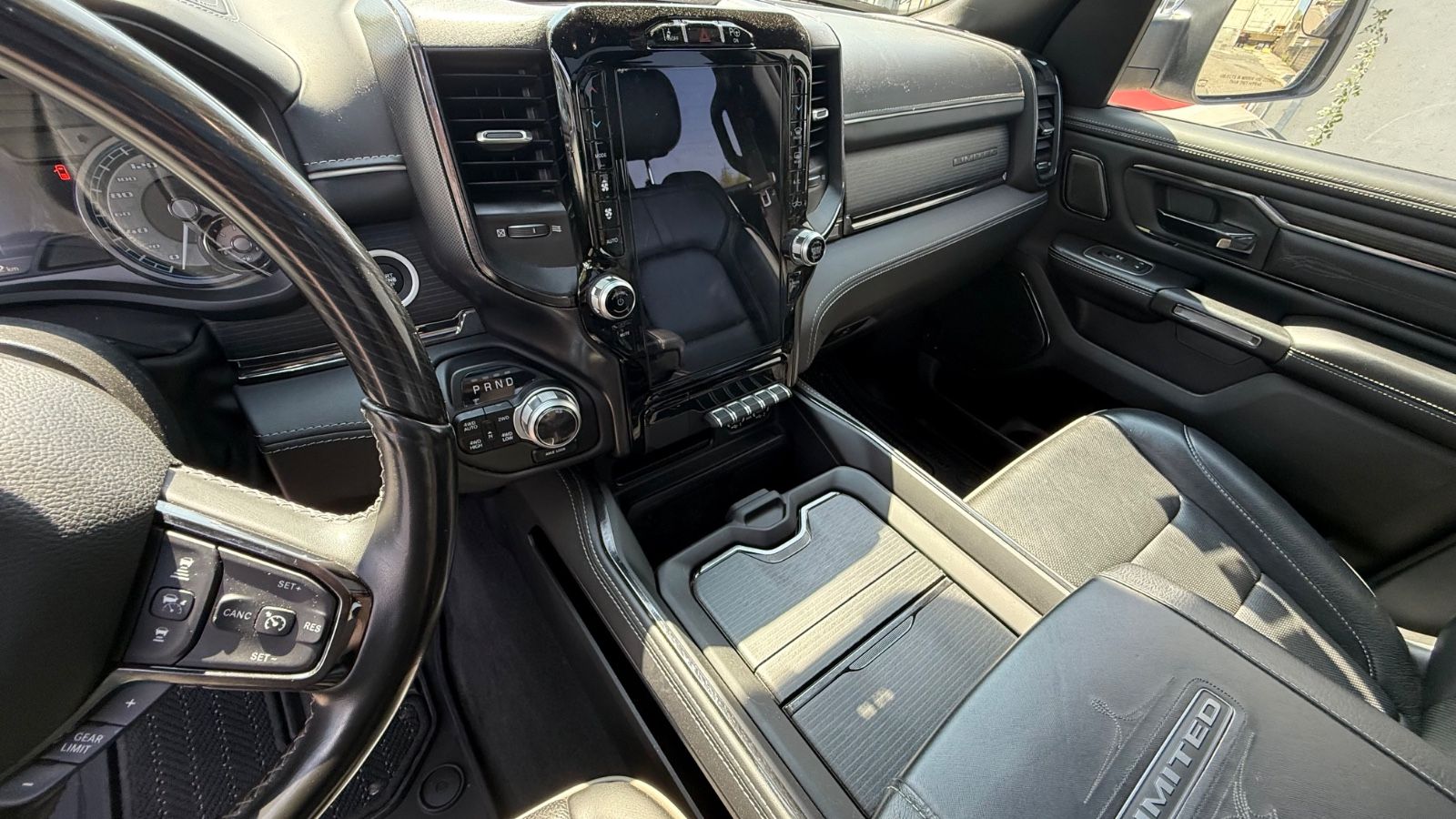 Fahrzeugabbildung Dodge RAM Limited Night Edition RAM BOX