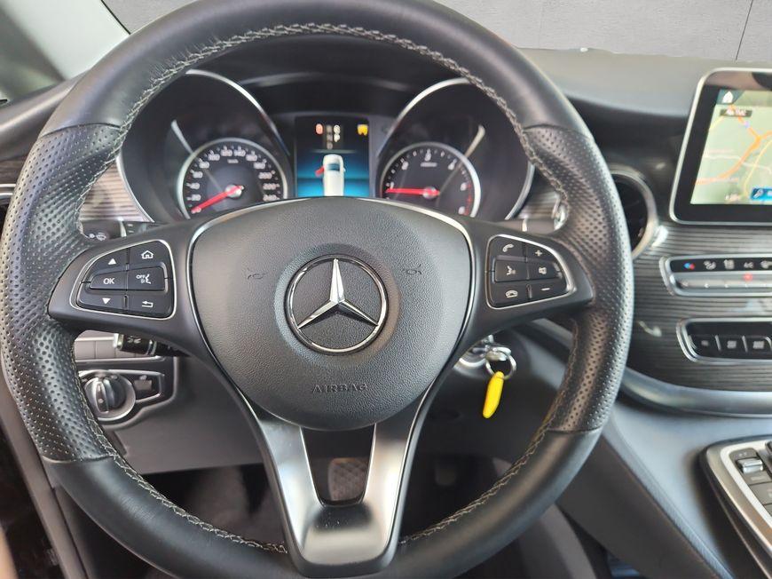 Mercedes-Benz V 250