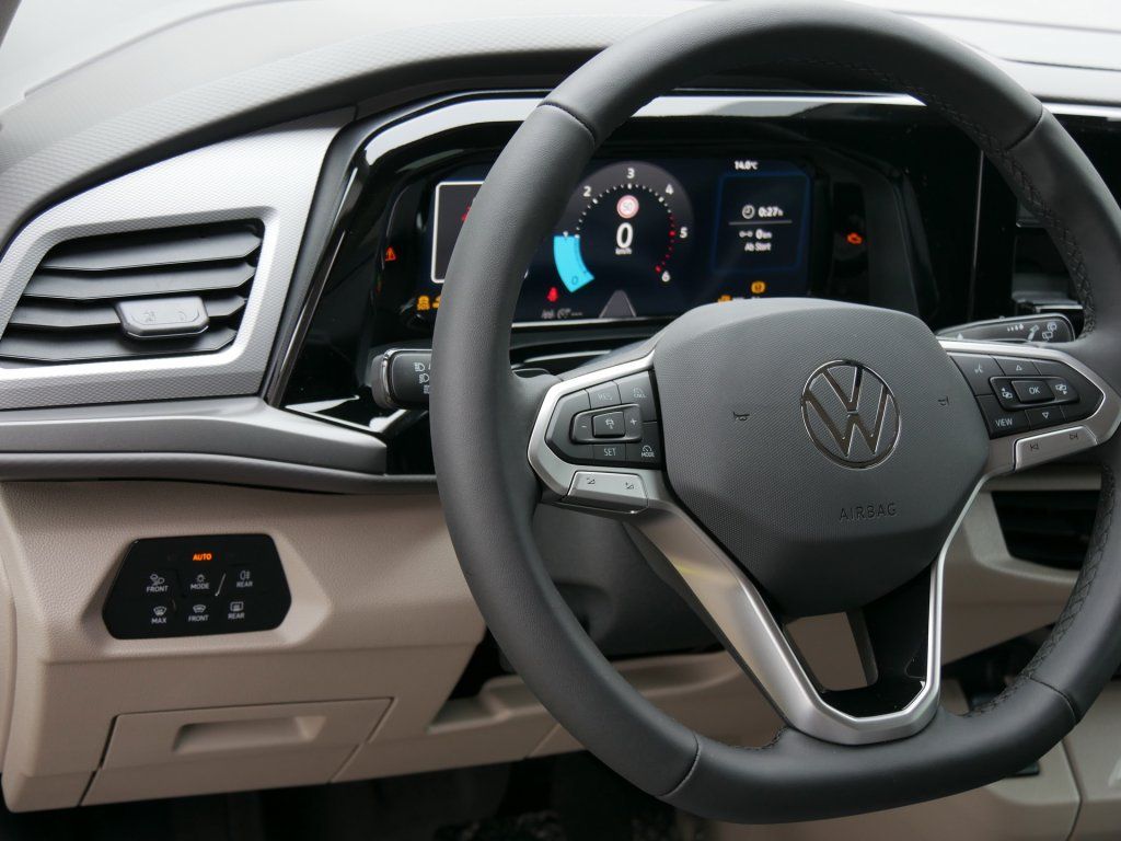 Fahrzeugabbildung Volkswagen T7 Multivan 110 kW TDI 7-Gang DSG Navi