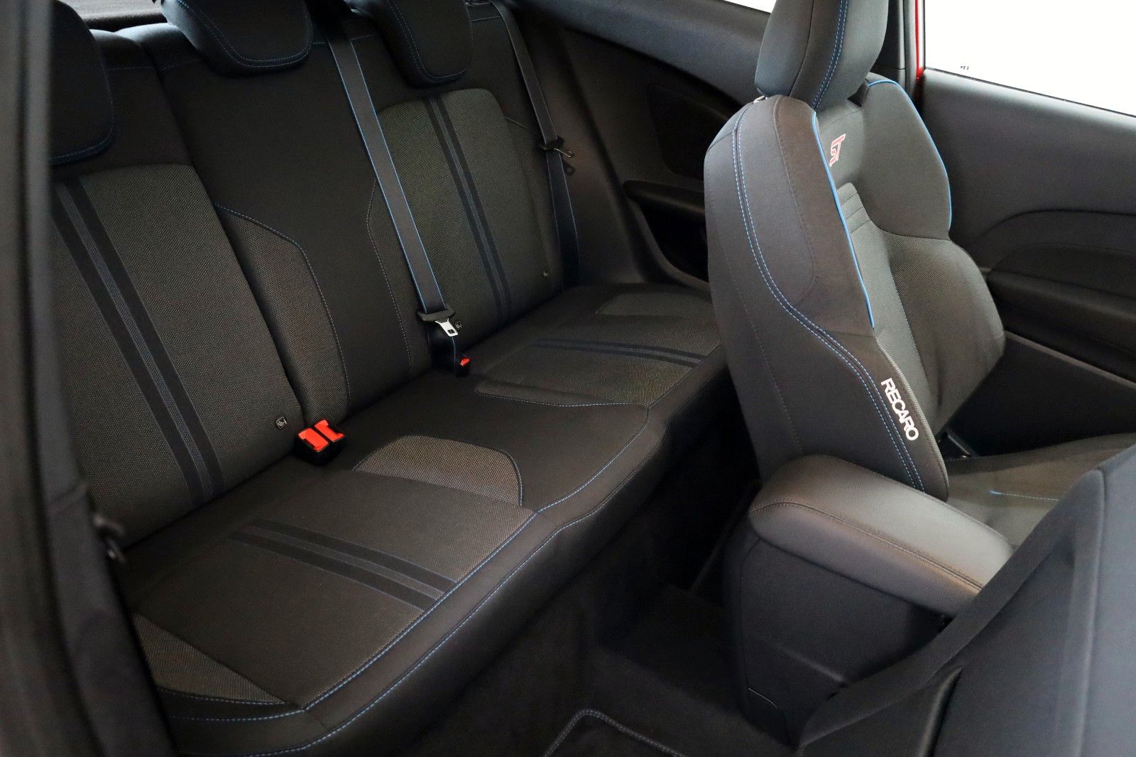 Fahrzeugabbildung Ford Fiesta ST Navi,LED,SH,PDC,Kamera,SR+WR