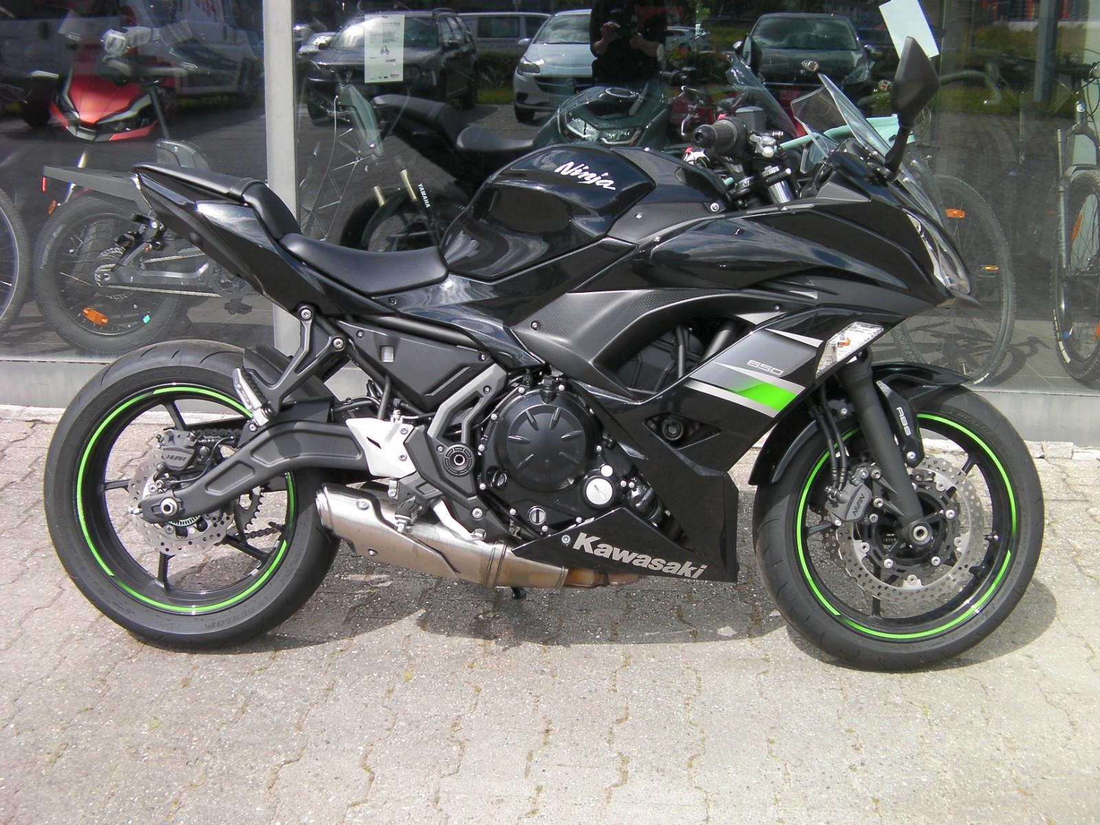 Kawasaki Ninja 650 EX650K * 1. Hand*unfallfrei