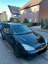 Ford Focus 1.4 mit TÜV! - gebrauchte Ford Focus aus dem Jahr 2001