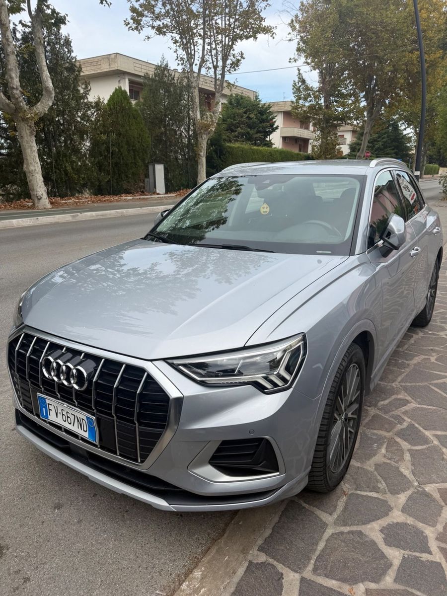 Audi Q3 2.0 TDI 150 CV quattro S tronic edition  imagem 2