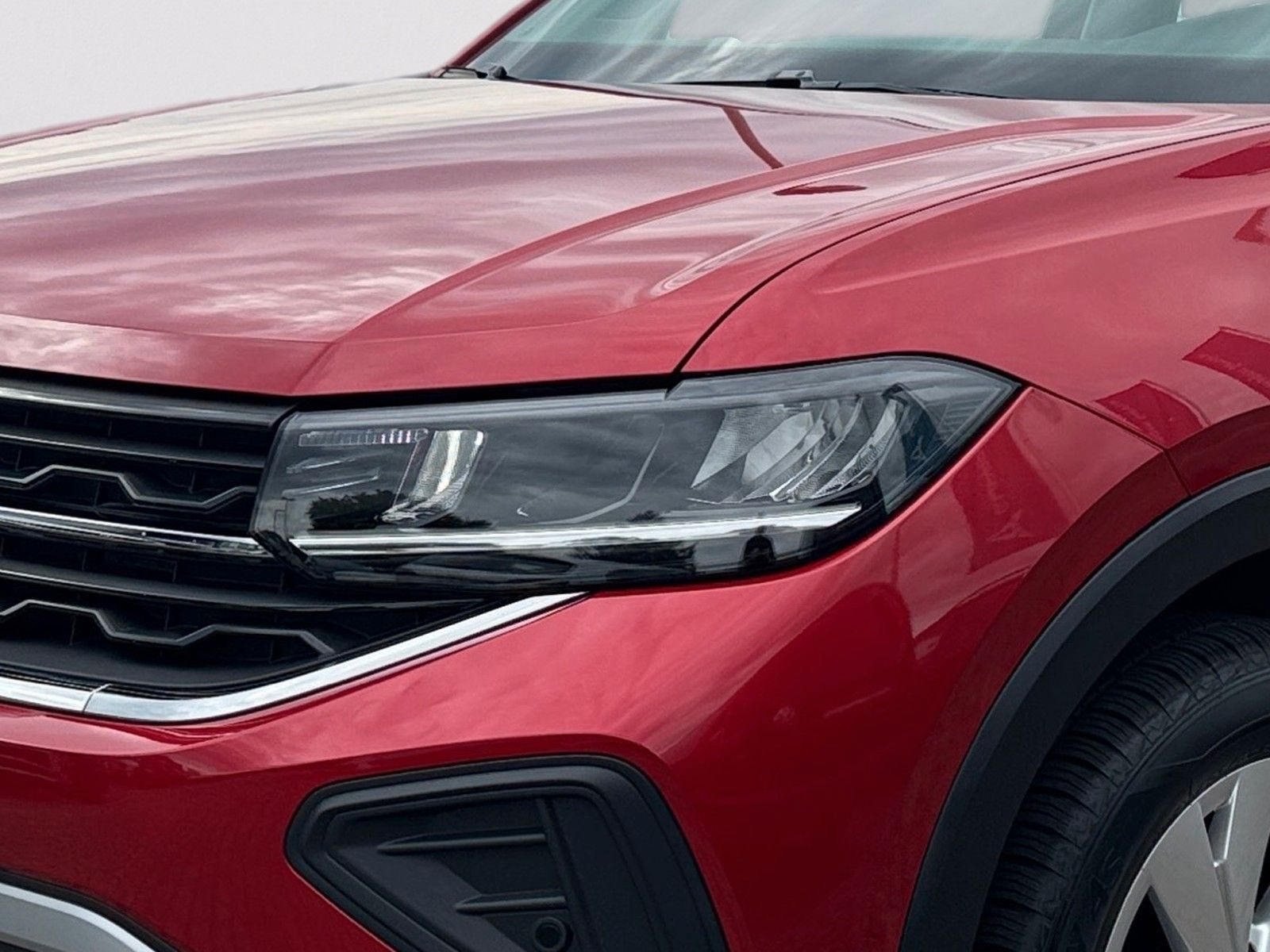 Fahrzeugabbildung Volkswagen T-Cross 1.0 TSI Life
